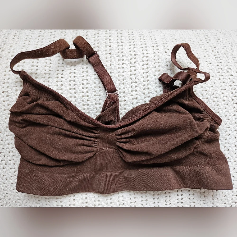 4 Skims Bralettes - Picture 7 of 12